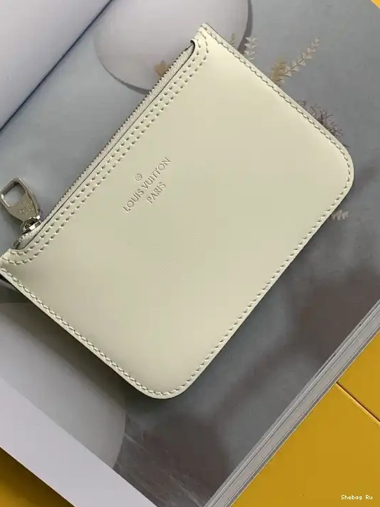 VUITTON HINA PM LOUIS 0627